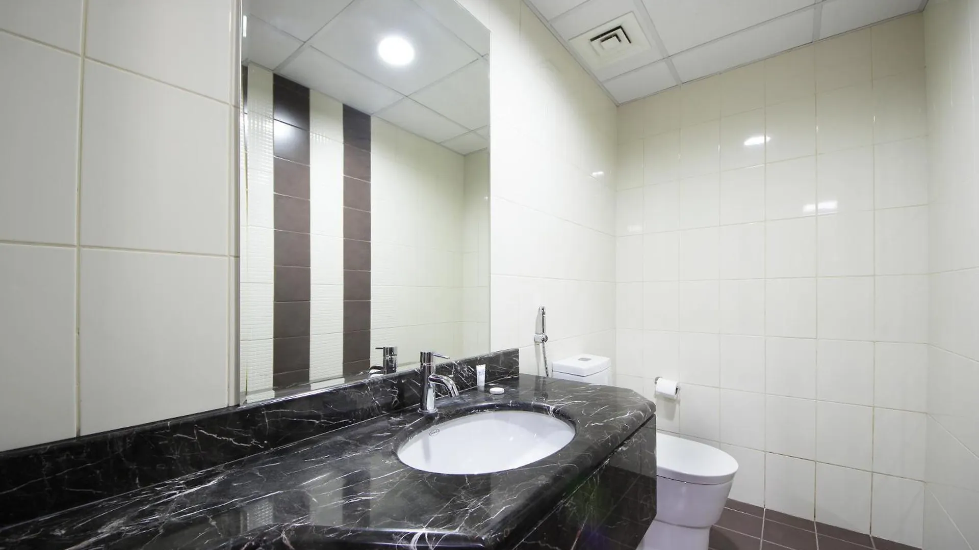 New Arabian Burj Al Nujoom Downtown Dubai 1 Br Apartment