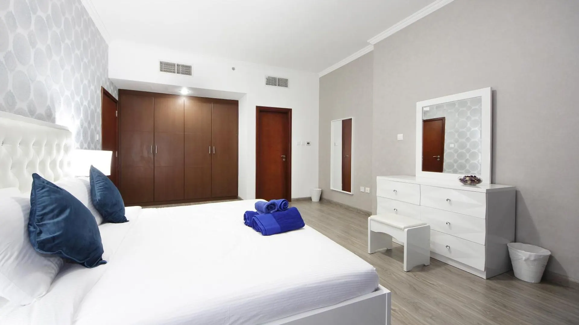 Apartamento New Arabian Burj Al Nujoom Downtown Dubai 1 Br